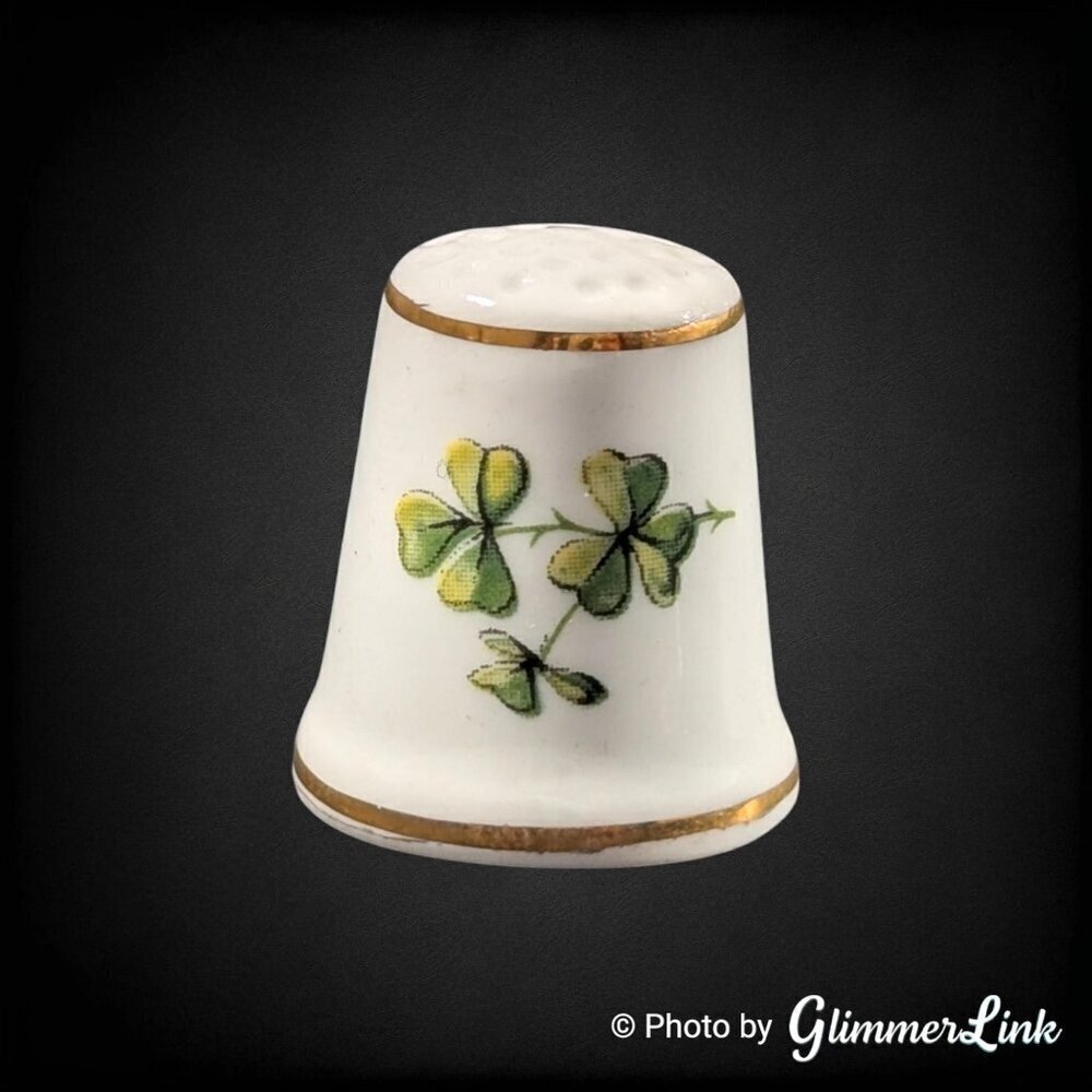 VTG Royal Tara Three Leaf Clover Irish Fine Bone China Galway Ireland Thimble